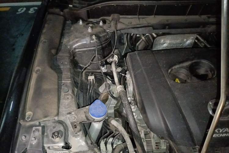 Used Mazda CX-8 2019 2.5L Four-Wheel Drive Deluxe Edition Engine Bay Right