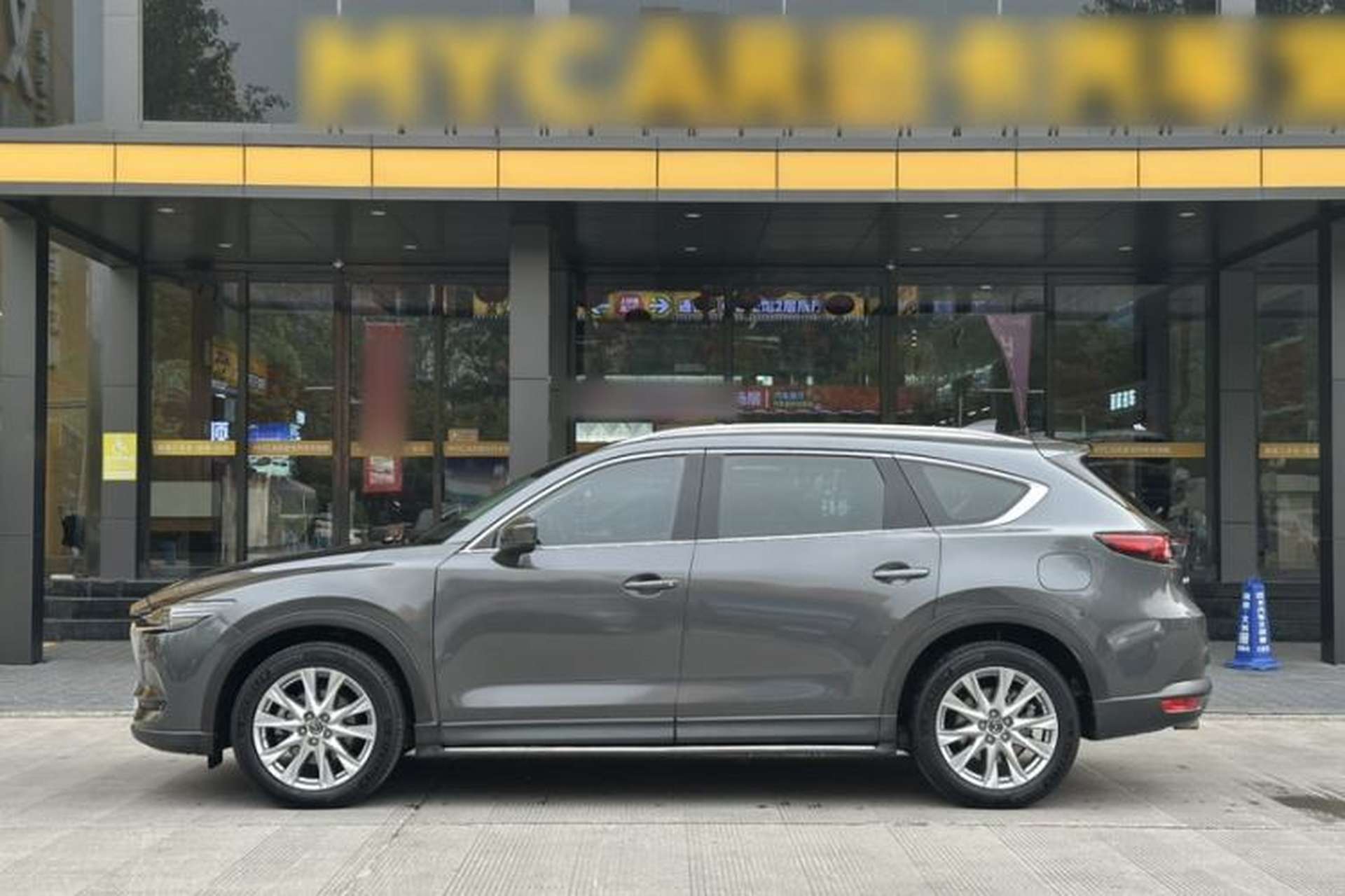 Used Mazda CX-8 2019 2.5L Two-Wheel Drive Prestige Version Exterior 14