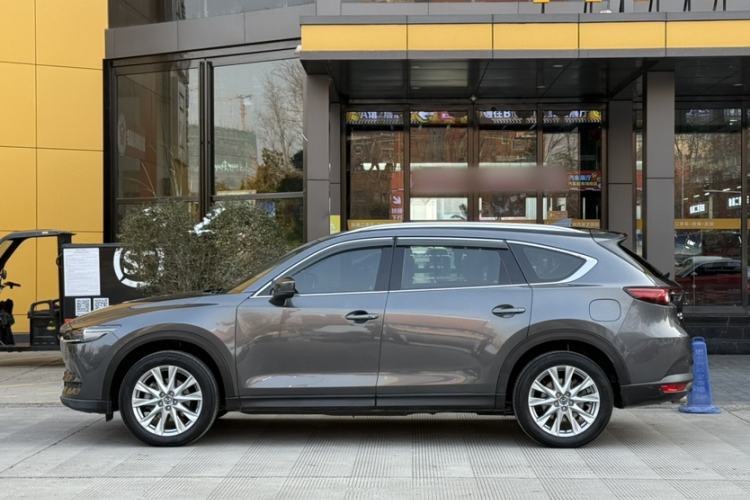 Used Mazda CX-8 2019 2.5L Four-Wheel Drive Deluxe Edition Exterior 4