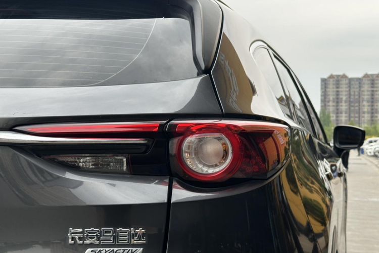 Used Mazda CX-8 2019 2.5L Four-Wheel Drive Deluxe Edition Exterior 5