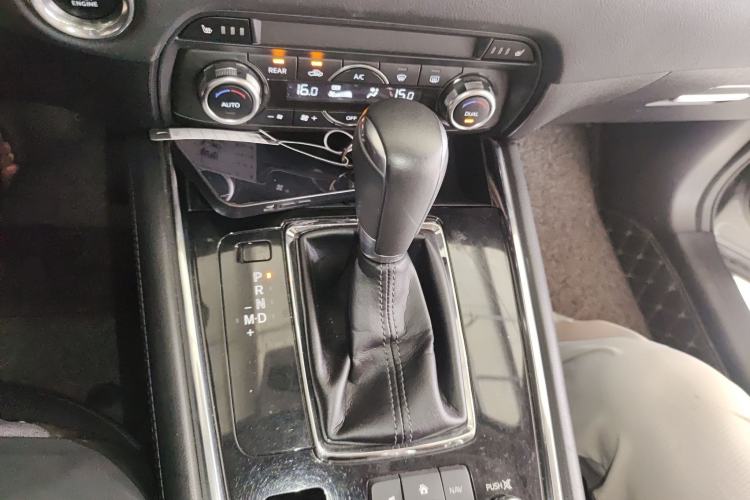 Used Mazda CX-8 2019 2.5L Two-Wheel Drive Prestige Version Gear Lever