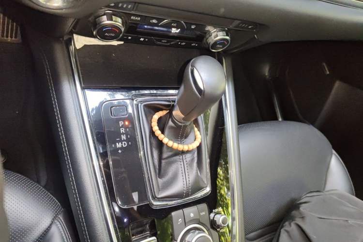 Used Mazda CX-8 2019 2.5L Four-Wheel Drive Deluxe Edition Gear Lever