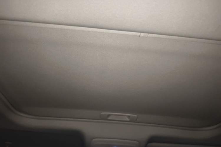 Used Mazda CX-8 2019 2.5L Four-Wheel Drive Deluxe Edition Headliner