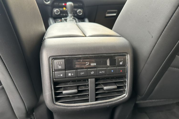 Used Mazda CX-8 2019 2.5L Two-Wheel Drive Prestige Version Interior 12