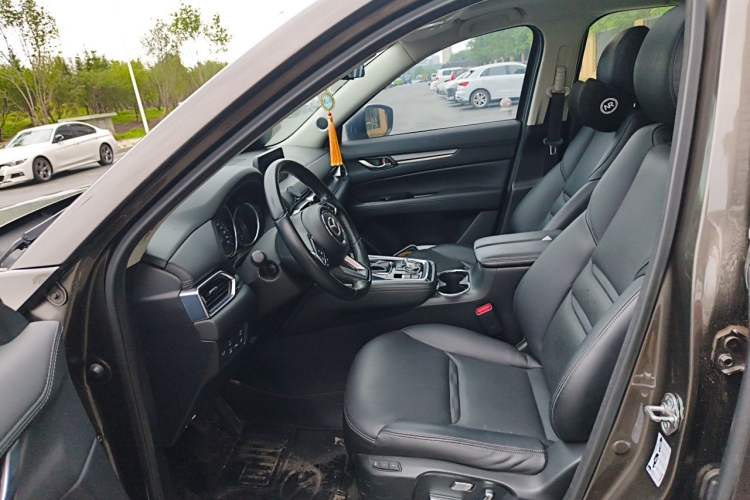 Used Mazda CX-8 2019 2.5L Four-Wheel Drive Deluxe Edition Left Front Seat
