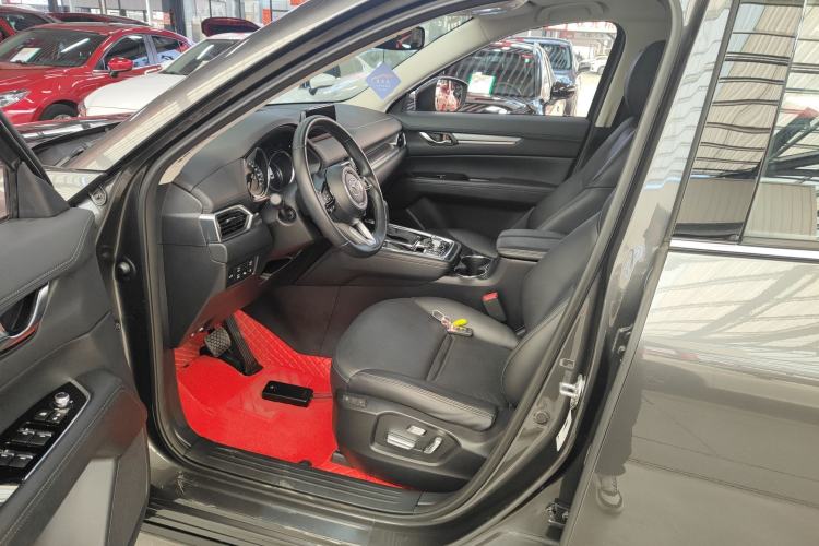 Used Mazda CX-8 2019 2.5L Two-Wheel Drive Prestige Version Left Front Seat