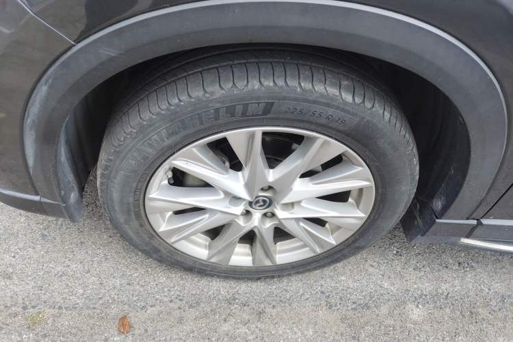 Used Mazda CX-8 2019 2.5L Two-Wheel Drive Prestige Version Left Front Wheel Hub