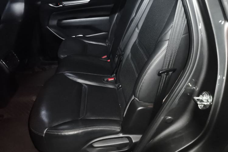 Used Mazda CX-8 2019 2.5L Two-Wheel Drive Prestige Version Left Rear Seat