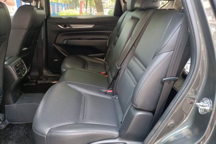 Used Mazda CX-8 2019 2.5L Four-Wheel Drive Deluxe Edition Left Rear Seat