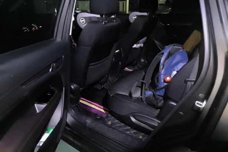 Used Mazda CX-8 2019 2.5L Two-Wheel Drive Luxury Version Left Rear Seat