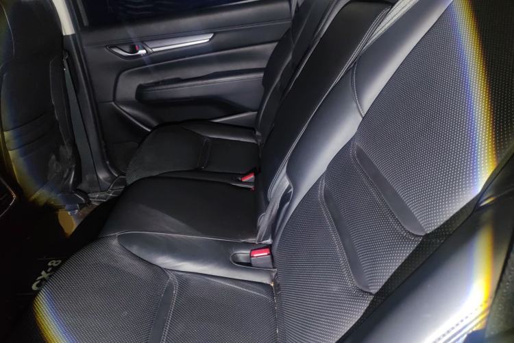 Used Mazda CX-8 2019 2.5L Two-Wheel Drive Prestige Version Left Rear Seat