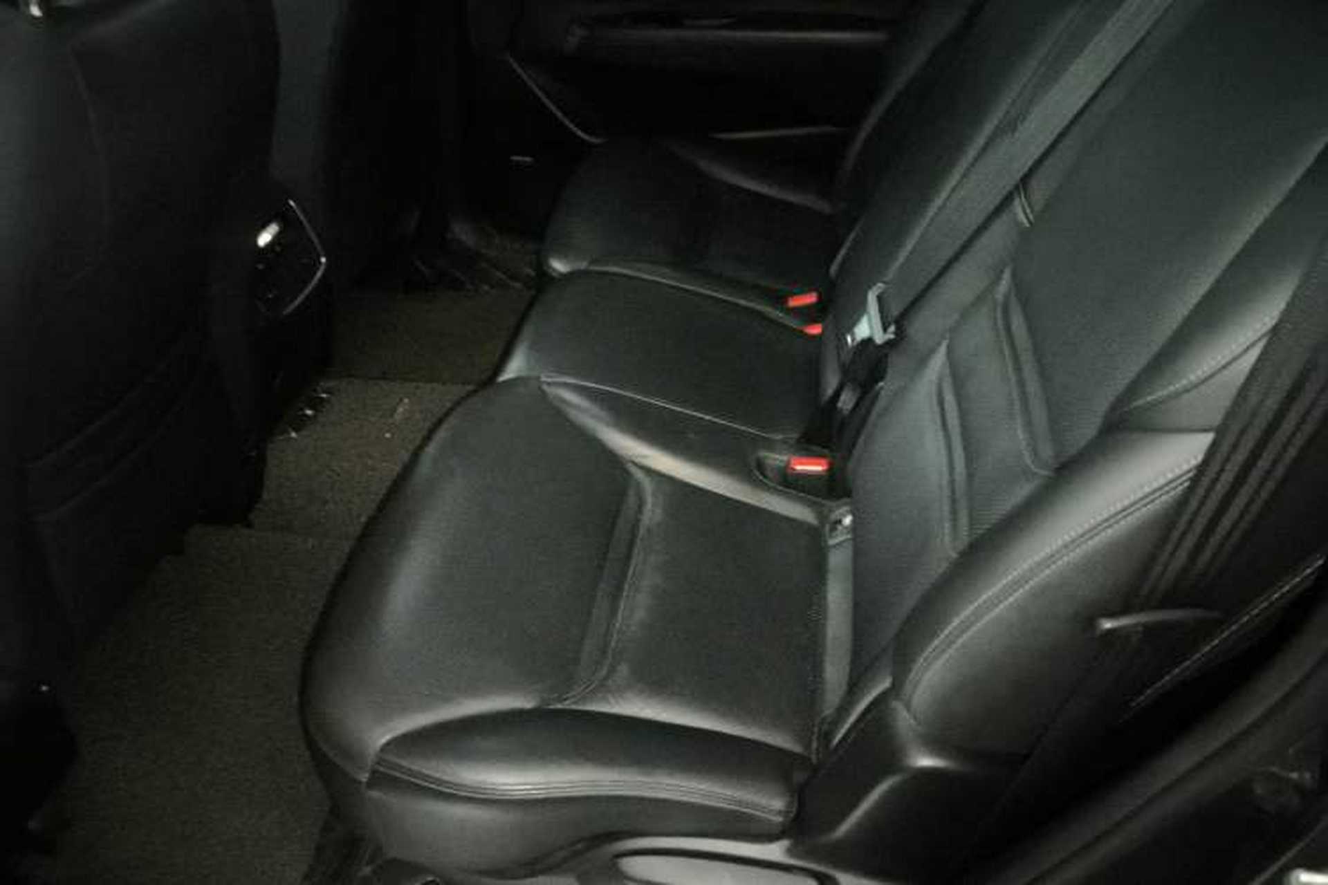 Used Mazda CX-8 2019 2.5L Four-Wheel Drive Deluxe Edition Left Rear Seat