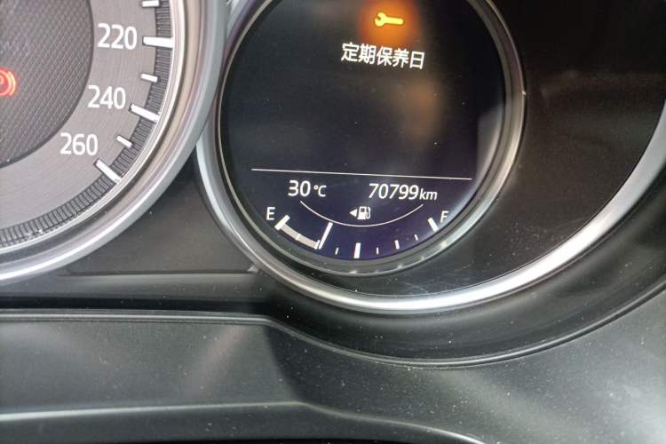 Used Mazda CX-8 2019 2.5L Four-Wheel Drive Deluxe Edition Odometer Close Up