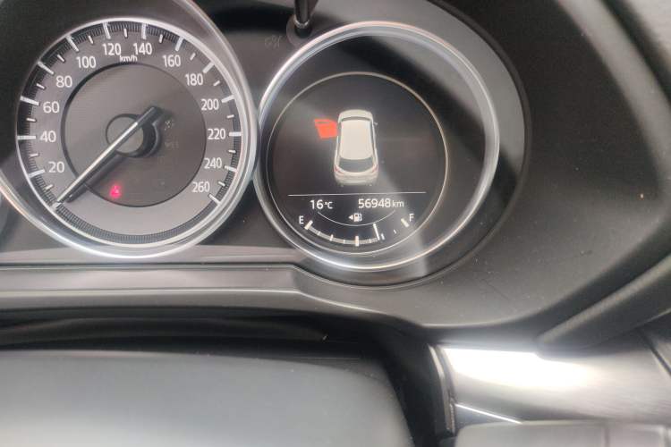 Used Mazda CX-8 2019 2.5L Four-Wheel Drive Deluxe Edition Odometer Close Up