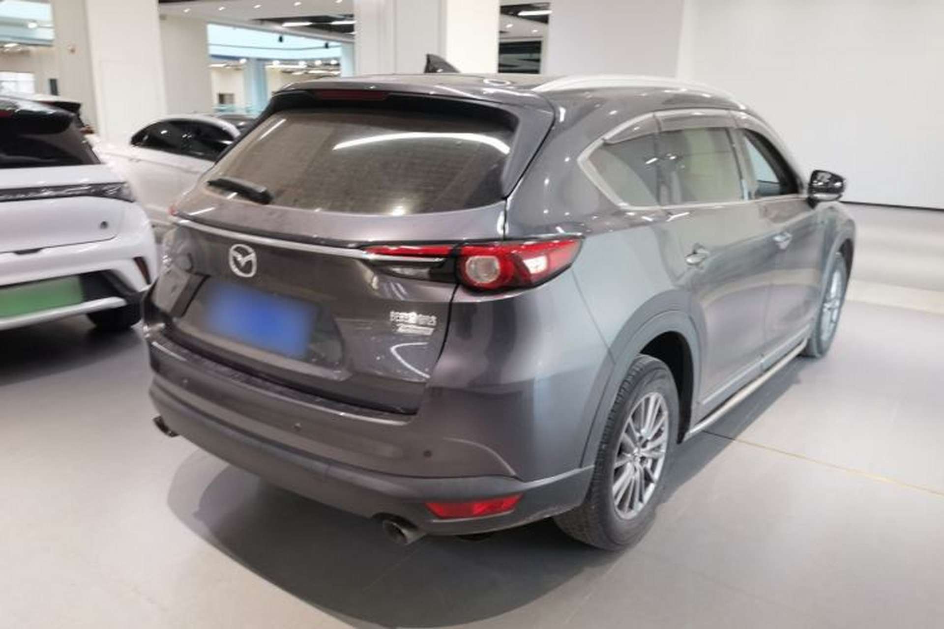 Used Mazda CX-8 2019 2.5L Two-Wheel Drive Luxury Version Rear Right 45 Deg