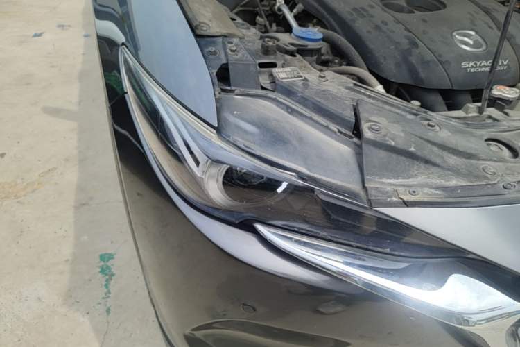 Used Mazda CX-8 2019 2.5L Two-Wheel Drive Prestige Version Right Front Headlight