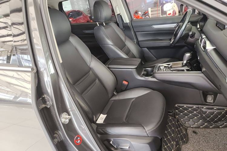 Used Mazda CX-8 2019 2.5L Two-Wheel Drive Prestige Version Right Front Seat