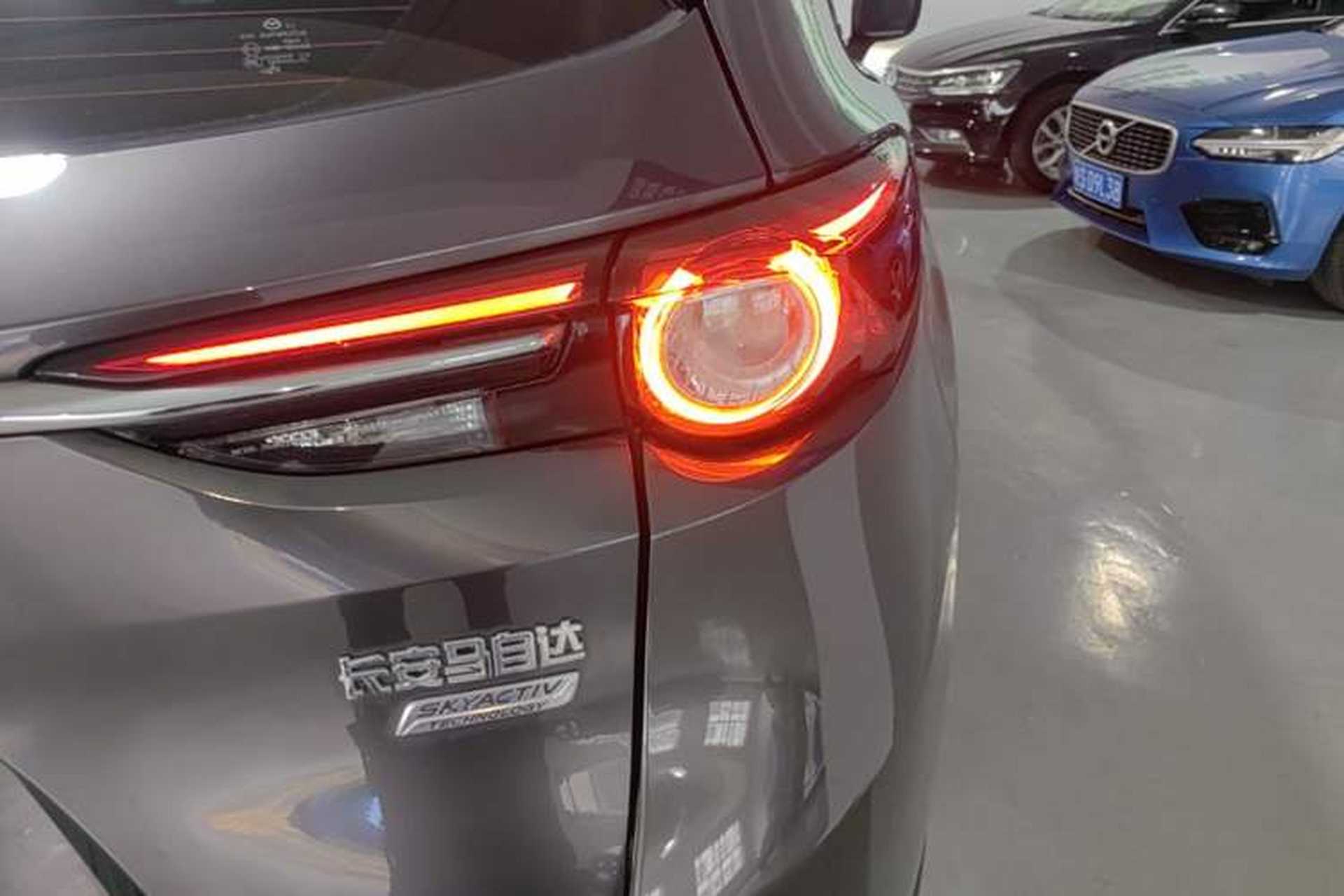 Used Mazda CX-8 2019 2.5L Two-Wheel Drive Prestige Version Right Rear Taillight