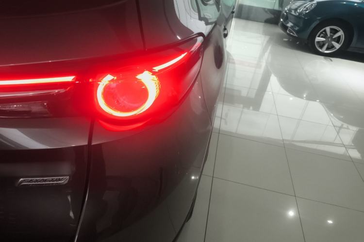 Used Mazda CX-8 2019 2.5L Four-Wheel Drive Deluxe Edition Right Rear Taillight