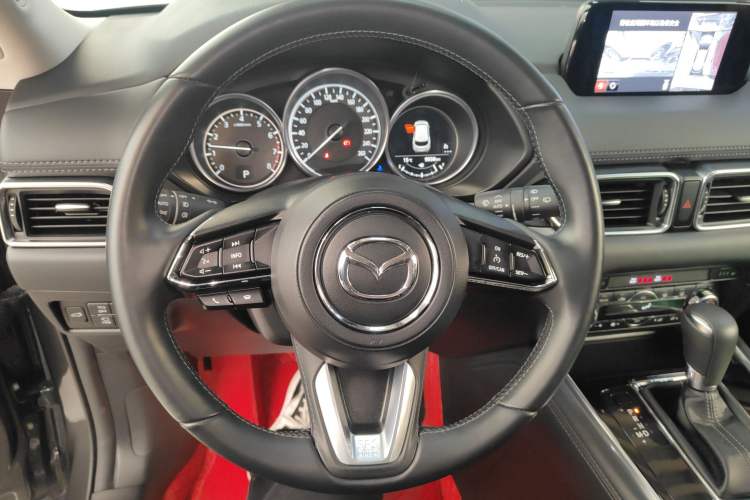 Used Mazda CX-8 2019 2.5L Two-Wheel Drive Prestige Version Steering Wheel