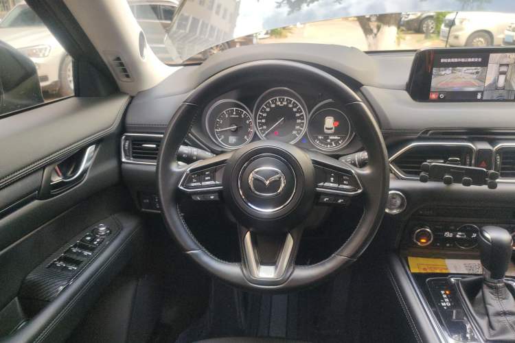Used Mazda CX-8 2019 2.5L Four-Wheel Drive Deluxe Edition Steering Wheel