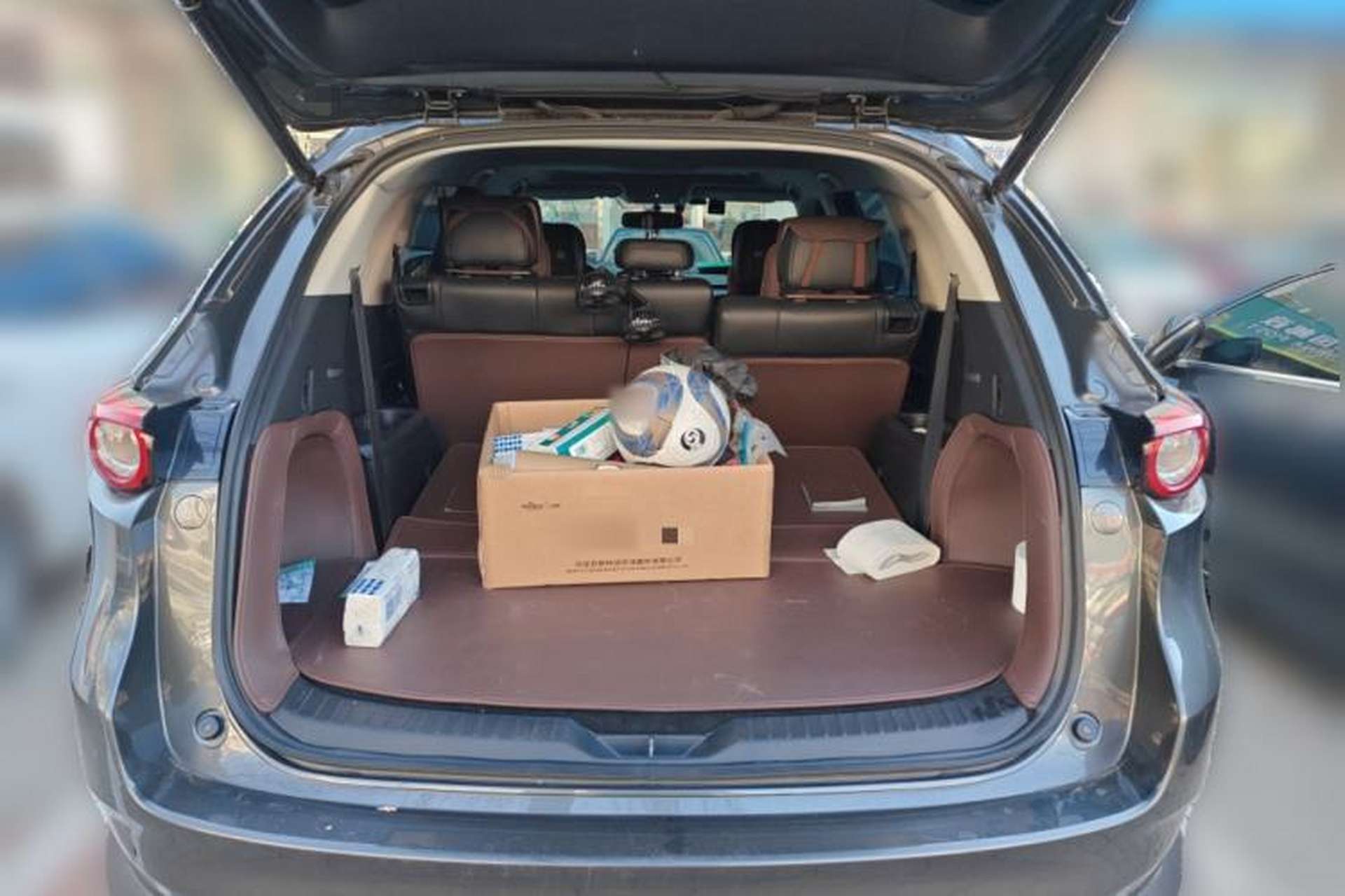 Used Mazda CX-8 2019 2.5L Four-Wheel Drive Deluxe Edition Trunk