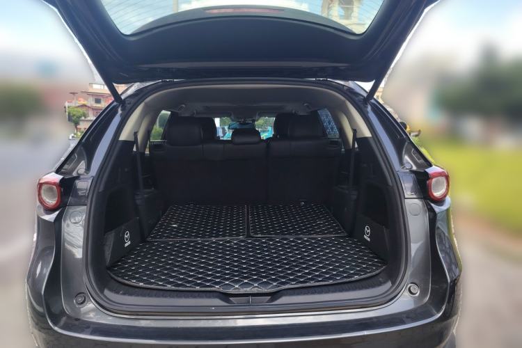 Used Mazda CX-8 2019 2.5L Four-Wheel Drive Deluxe Edition Trunk