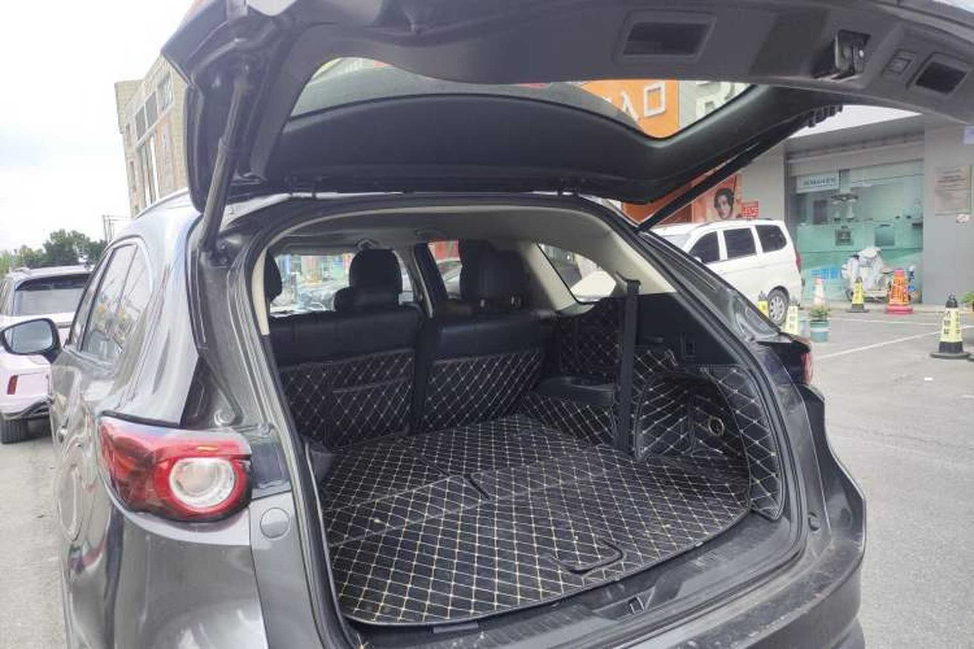 Used Mazda CX-8 2019 2.5L Two-Wheel Drive Prestige Version Trunk