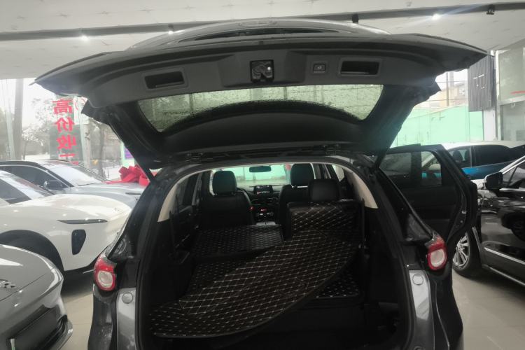 Used Mazda CX-8 2019 2.5L Four-Wheel Drive Deluxe Edition Trunk