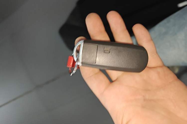 Used Mazda CX-8 2019 2.5L Two-Wheel Drive Prestige Version Vehicle Key