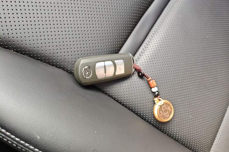 Used Mazda CX-8 2019 2.5L Four-Wheel Drive Deluxe Edition Vehicle Key