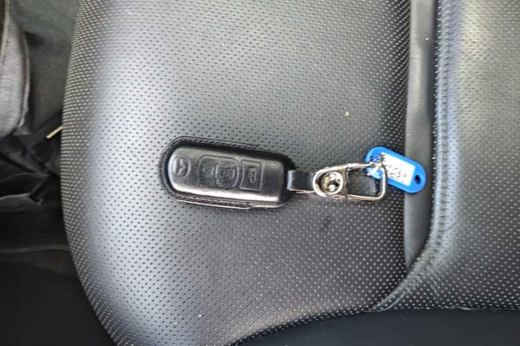Used Mazda CX-8 2019 2.5L Four-Wheel Drive Deluxe Edition Vehicle Key