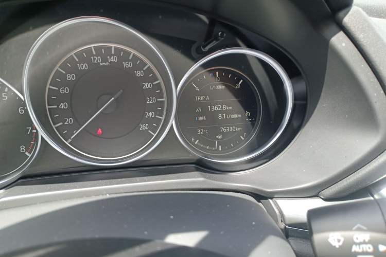 Used Mazda CX-8 2019 2.5L Two-Wheel Drive Prestige Version Odometer Close Up