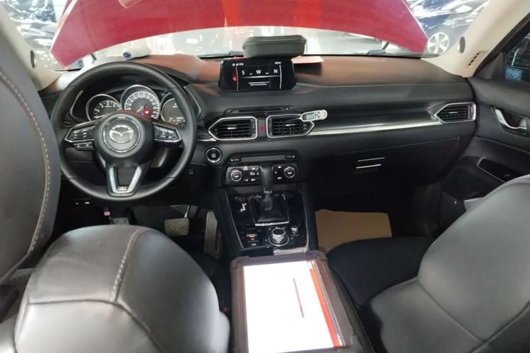 Used Mazda CX-8 2019 2.5L Four-Wheel Drive Deluxe Edition Center Console