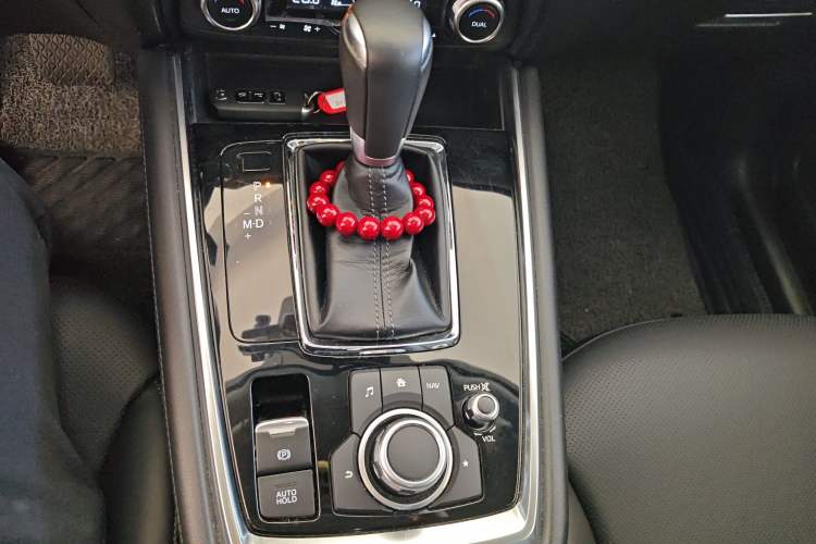 Used Mazda CX-8 2019 2.5L Four-Wheel Drive Deluxe Edition Gear Lever