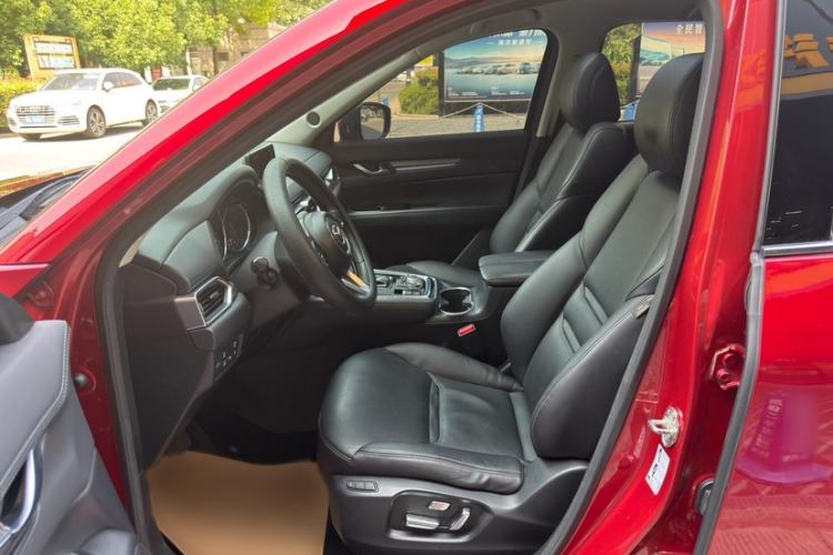 Used Mazda CX-8 2019 2.5L Four-Wheel Drive Deluxe Edition Interior 5