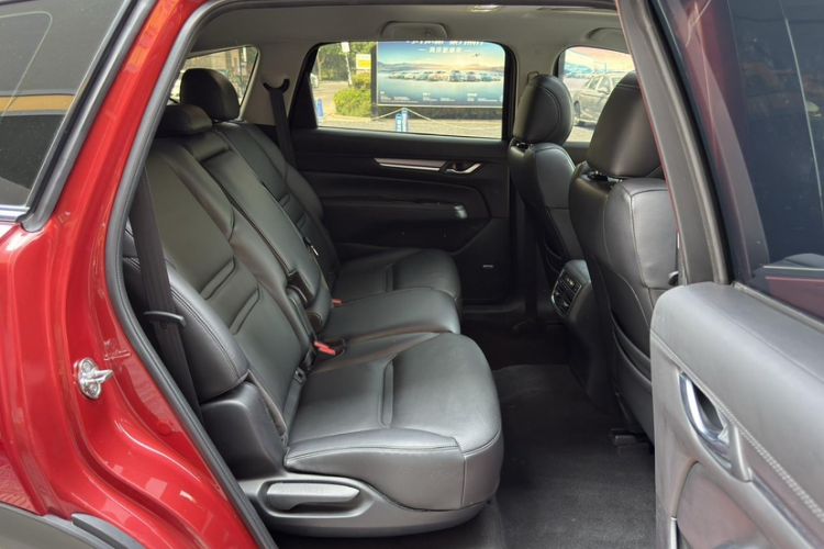 Used Mazda CX-8 2019 2.5L Four-Wheel Drive Deluxe Edition Interior 8