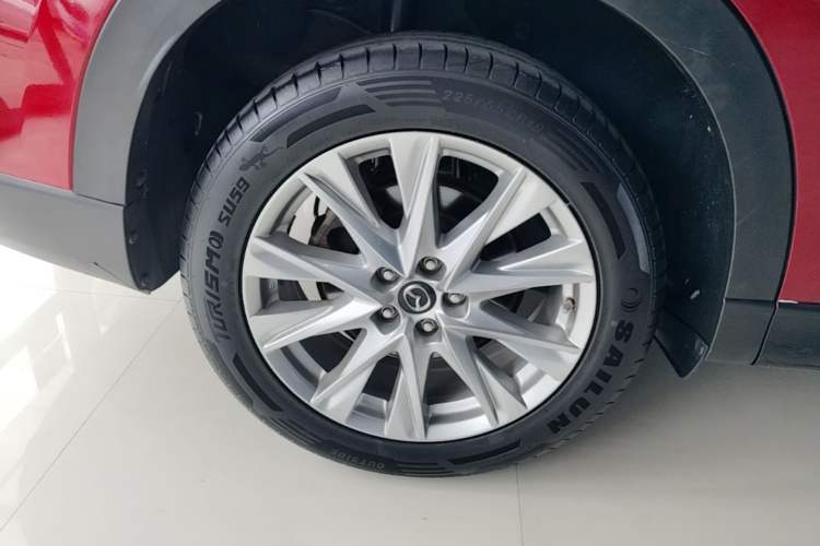 Used Mazda CX-8 2019 2.5L Four-Wheel Drive Deluxe Edition Right Rear Wheel Hub