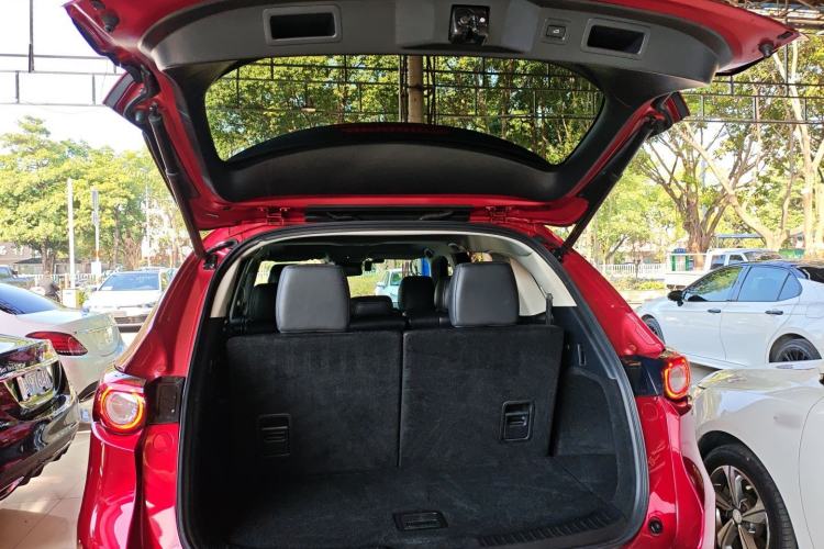 Used Mazda CX-8 2019 2.5L Two-Wheel Drive Prestige Version Trunk