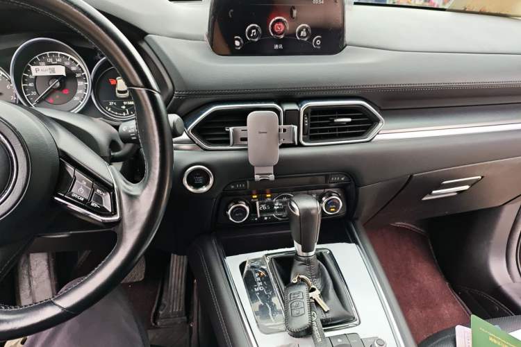 Used Mazda CX-8 2019 2.5L Two-Wheel Drive Prestige Version Audio And AC Panel