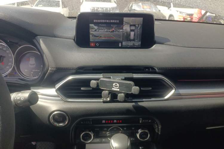 Used Mazda CX-8 2019 2.5L Four-Wheel Drive Deluxe Edition Audio And AC Panel