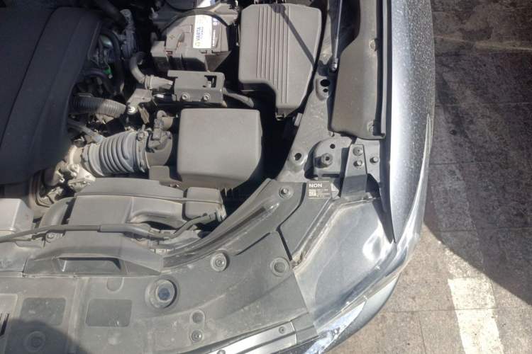 Used Mazda CX-8 2019 2.5L Four-Wheel Drive Deluxe Edition Engine Bay Left