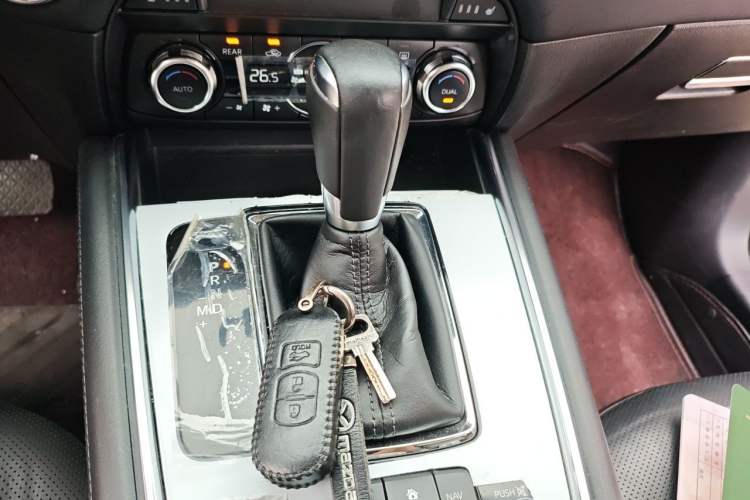 Used Mazda CX-8 2019 2.5L Two-Wheel Drive Prestige Version Gear Lever
