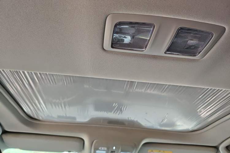 Used Mazda CX-8 2019 2.5L Two-Wheel Drive Prestige Version Headliner