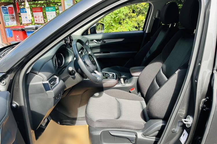 Used Mazda CX-8 2019 2.5L Two-Wheel Drive Luxury Version Interior 2