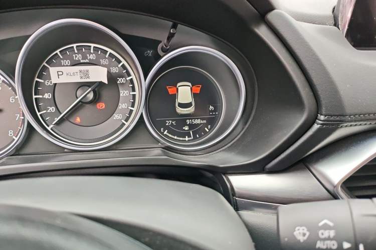 Used Mazda CX-8 2019 2.5L Two-Wheel Drive Prestige Version Odometer Close Up
