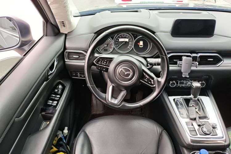 Used Mazda CX-8 2019 2.5L Two-Wheel Drive Prestige Version Steering Wheel