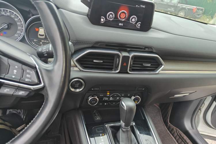 Used Mazda CX-8 2019 2.5L Four-Wheel Drive Flagship Model Audio And AC Panel