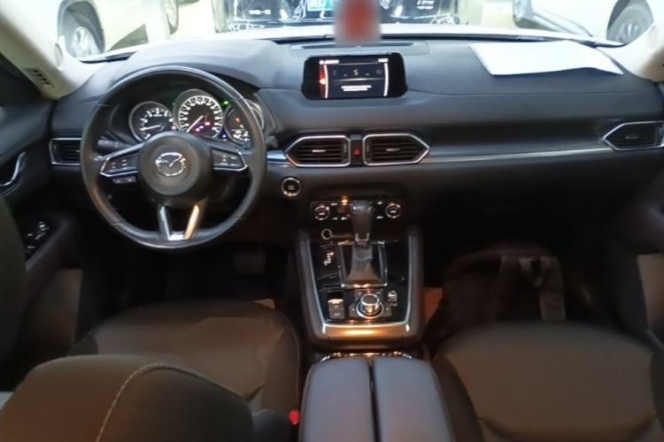 Used Mazda CX-8 2019 2.5L Two-Wheel Drive Luxury Version Center Console