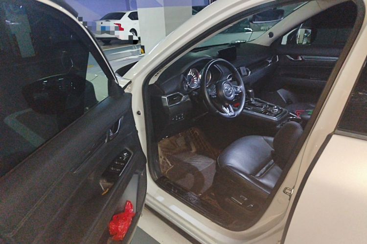 Used Mazda CX-8 2019 2.5L Four-Wheel Drive Deluxe Edition Driver Seat